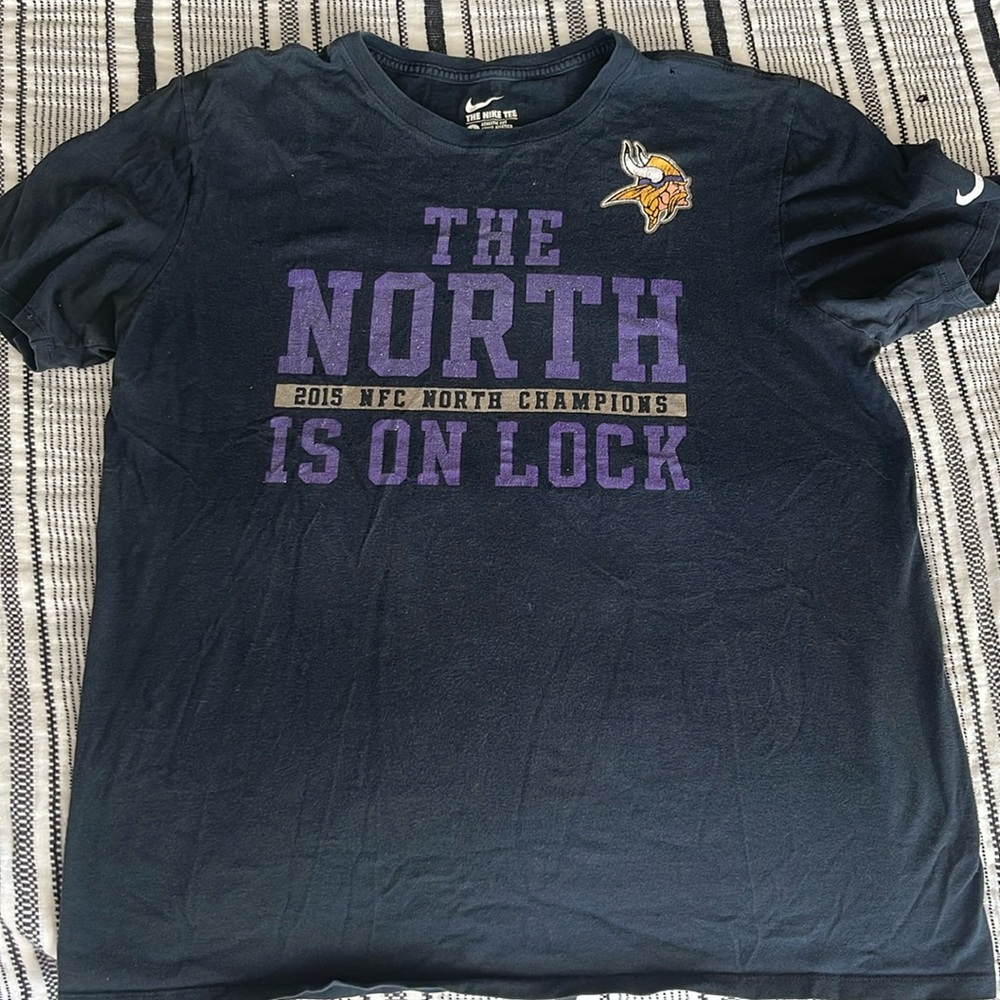 2015 Nike Viking T-shirt